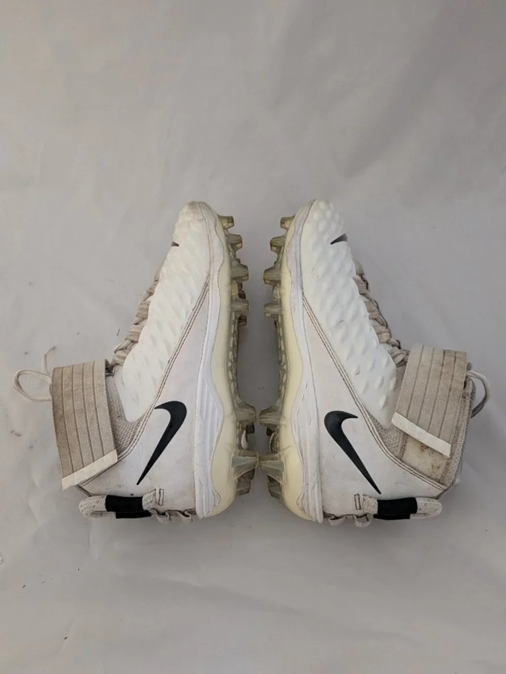 Nike Football Cleats Force Savage White Size 7.5